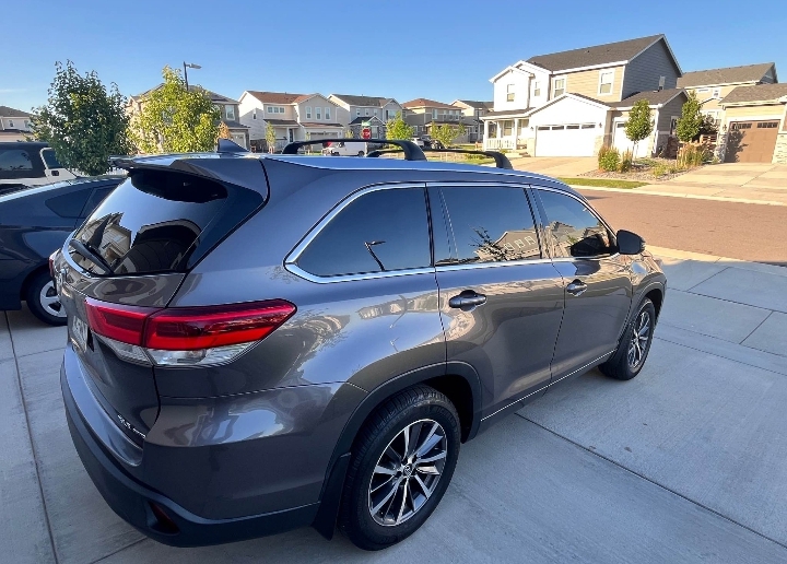 2017 Toyota Highlander XLE AWD — photo 1